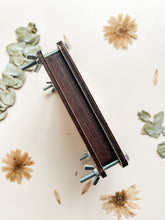 Load image into Gallery viewer, Flower Press