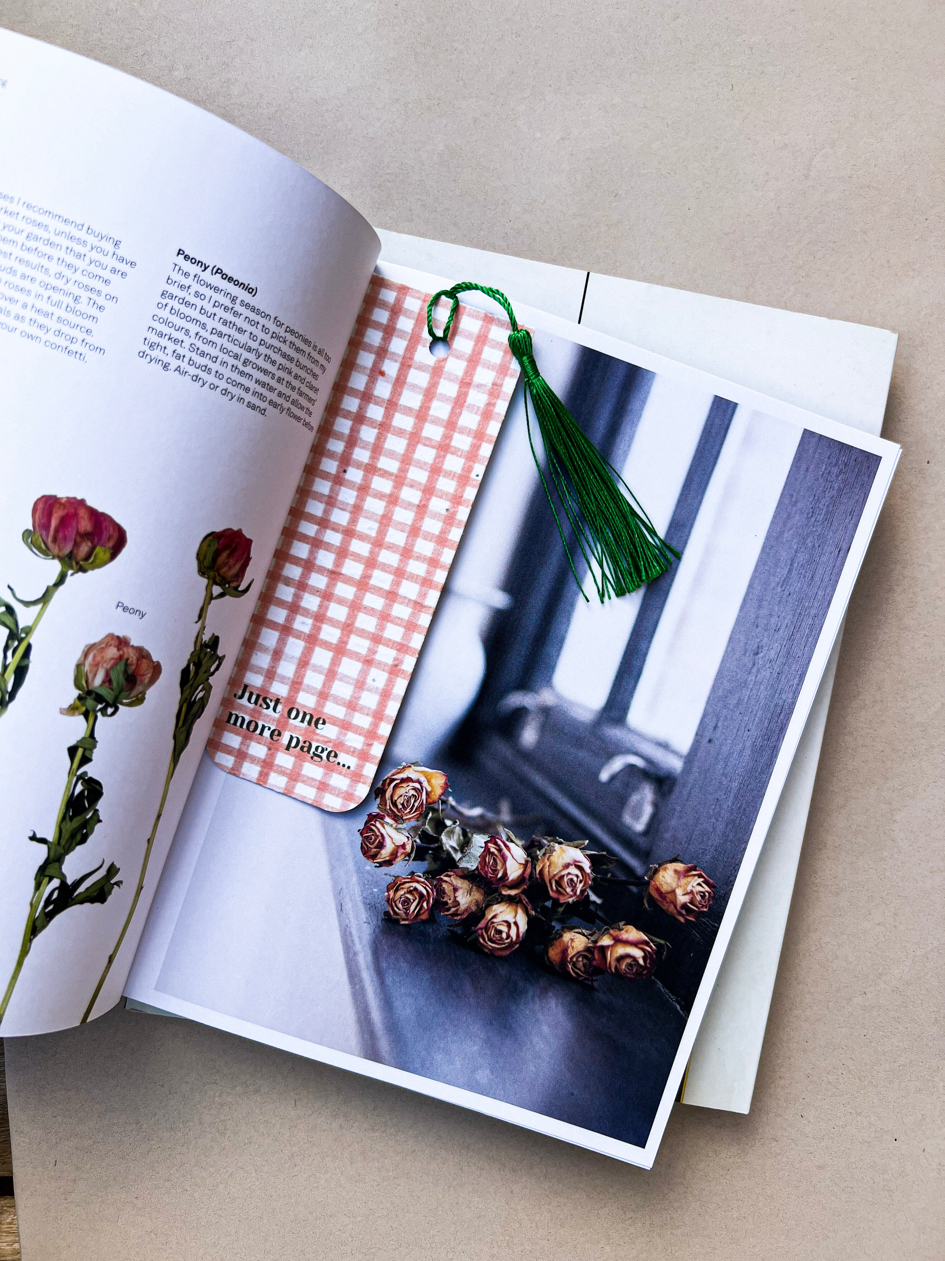 Plantable Bookmark – The Paper Daisy Co.